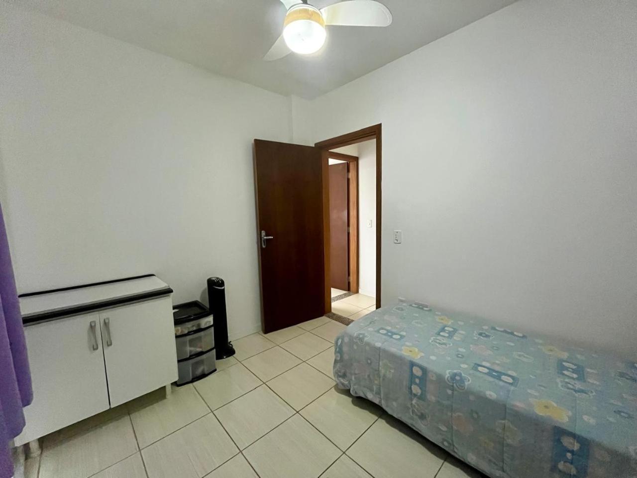 Apto 2 Dorm Com Garagem Apartamento