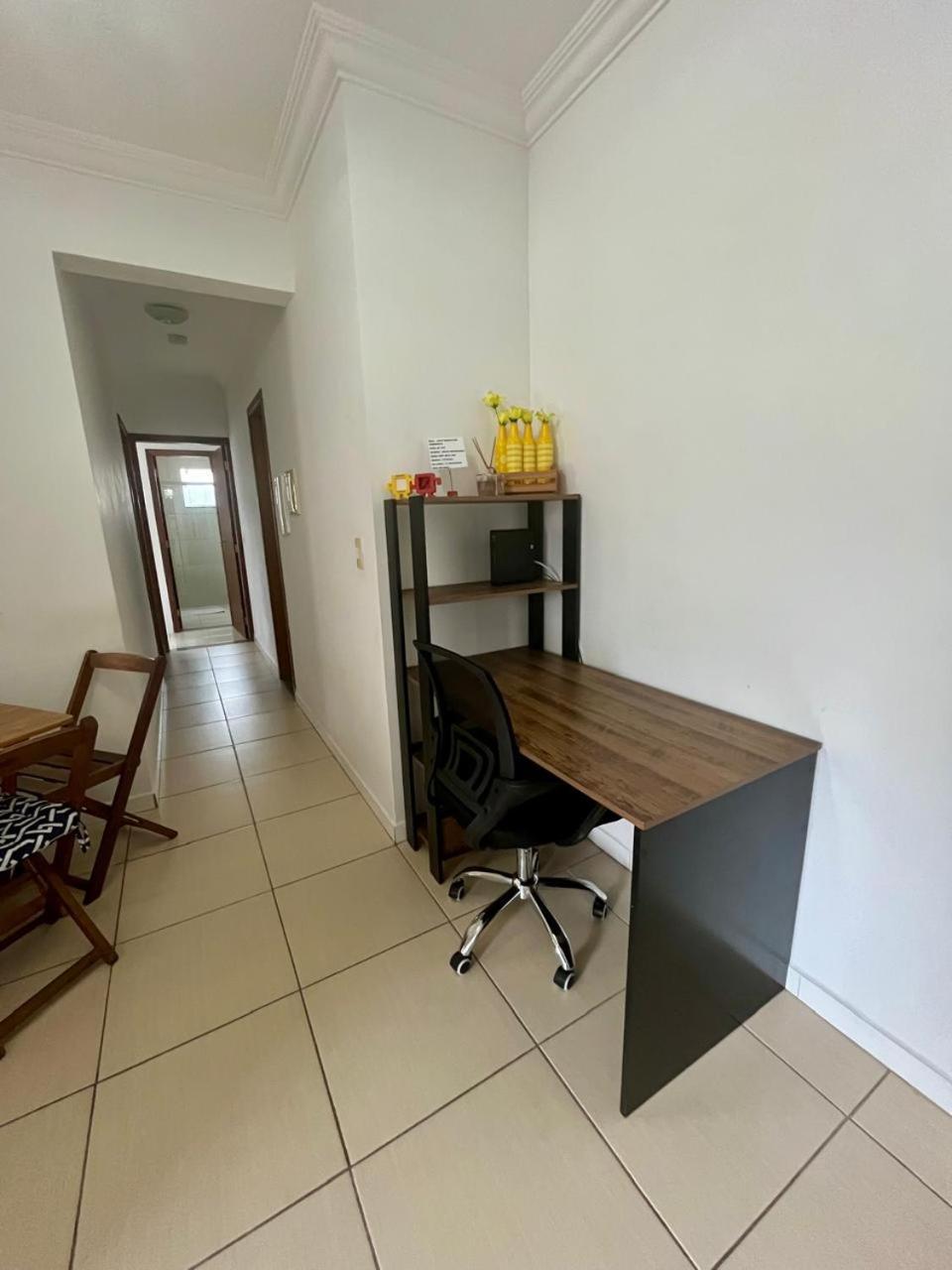 Apto 2 Dorm Com Garagem